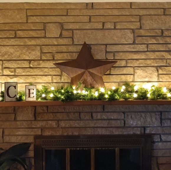 Meet your Posher, Joann - Picture 3 of 5